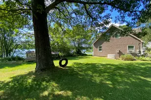 1690 River Rd, Clinton, ME 04927 - Photo 16