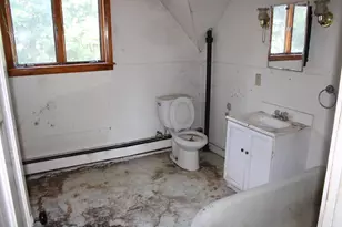 12 Jones St, Madison, ME 04950 - Photo 10