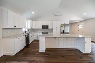 497 N Parish Rd, Turner, ME 04282 - Photo 6