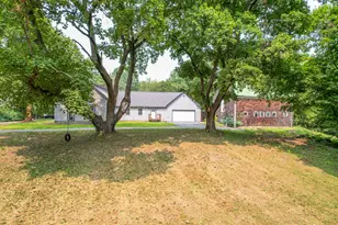 497 N Parish Rd, Turner, ME 04282 - Photo 2