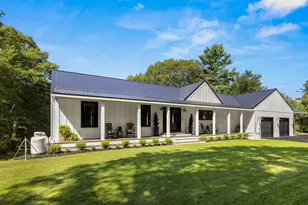 10 Lewis Rd, Kittery, ME 03904 - Photo 2