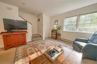 208 Congress St, Belfast, ME 04915 - Photo 14