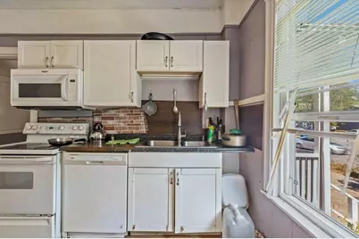 605 Washington Avenue, Portland, ME 04103 - Photo 10