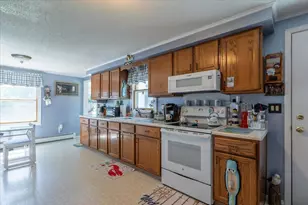 29 Mechanic St, Rockland, ME 04841 - Photo 10