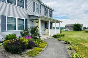 905 Blackstream Rd, Hermon, ME 04401 - Photo 2