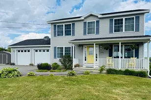905 Blackstream Rd, Hermon, ME 04401 - Photo 2