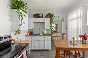 56 Elm St, Camden, ME 04843 - Photo 12