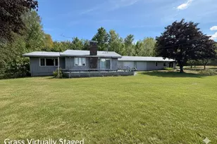 112 Hawk Mountain Rd, Waterford, ME 04088 - Photo 2