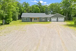 13 Chestnut St, Unity, ME 04988 - Photo 2