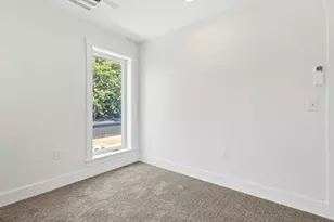 41 W Presumpscot St, Portland, ME 04103 - Photo 28