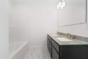41 W Presumpscot St, Portland, ME 04103 - Photo 46