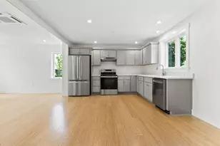 41 W Presumpscot St, Portland, ME 04103 - Photo 10