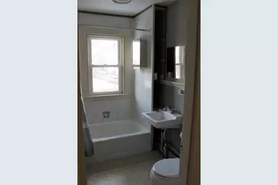 49 W Broadway, Lincoln, ME 04457 - Photo 36