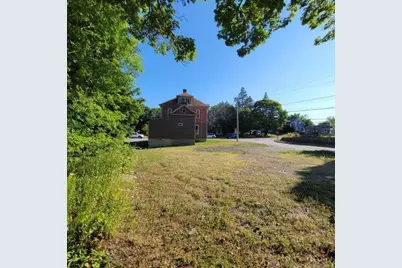 49 W Broadway, Lincoln, ME 04457 - Photo 16