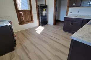 49 W Broadway, Lincoln, ME 04457 - Photo 6