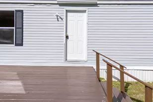 398 Washington Rd, Waldoboro, ME 04572 - Photo 8