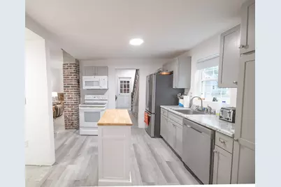 94 S Maple Street, Greenville, ME 04441 - Photo 10