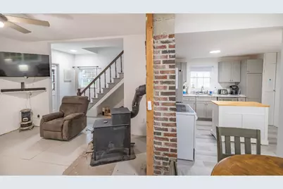 94 S Maple Street, Greenville, ME 04441 - Photo 16