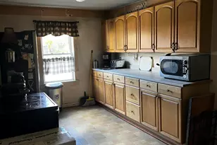 6 Crooker St, Bath, ME 04530 - Photo 4
