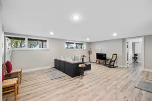 442 Kings Hwy, Kennebunkport, ME 04046 - Photo 30