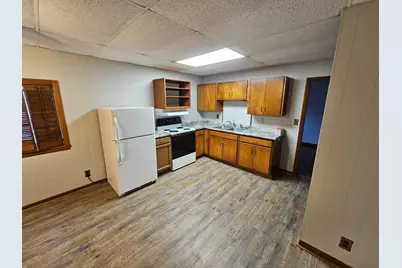 18 Leavitt Street, Skowhegan, ME 04976 - Photo 6