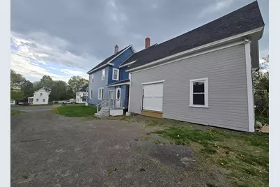 19 Smyrna Street, Houlton, ME 04730 - Photo 4