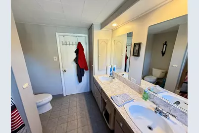35 Market Street, Fort Kent, ME 04743 - Photo 12