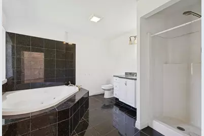 17 Chestnut Drive, Topsham, ME 04086 - Photo 18