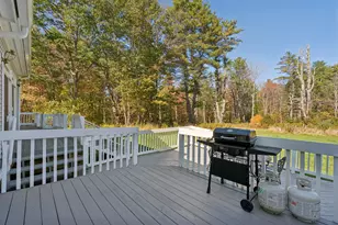 17 Chestnut Dr, Topsham, ME 04086 - Photo 14