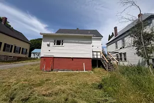 40 Shackford St, Eastport, ME 04631 - Photo 6