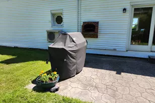 338 Western Ave, Hampden, ME 04444 - Photo 10