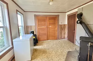 122 Knox St, Millinocket, ME 04462 - Photo 12