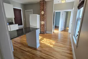 14 Boynton St, Portland, ME 04102 - Photo 8