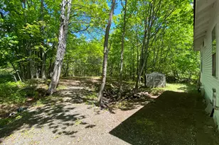 12 Crescent St, Milo, ME 04463 - Photo 26