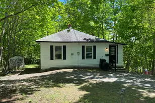 12 Crescent St, Milo, ME 04463 - Photo 24