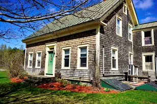 448 Elm St, Newport, ME 04953 - Photo 2