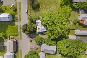 7 Bean St, Madison, ME 04950 - Photo 6