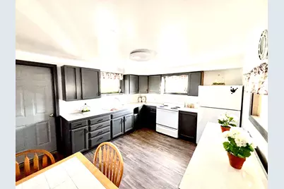 8 Western Avenue, East Millinocket, ME 04430 - Photo 12