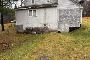 17 Lake St, Stockholm, ME 04783 - Photo 6