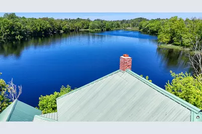 104 Madawaska Avenue, Pittsfield, ME 04967 - Photo 2