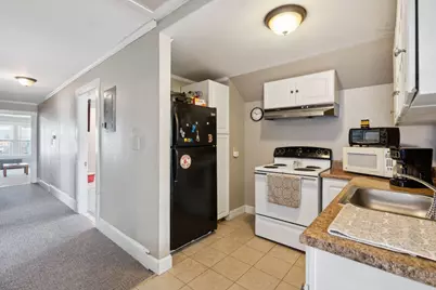279 Pine Street, Lewiston, ME 04240 - Photo 12
