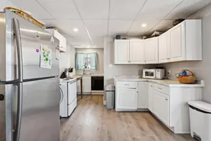 279 Pine St, Lewiston, ME 04240 - Photo 2