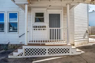 279 Pine St, Lewiston, ME 04240 - Photo 8