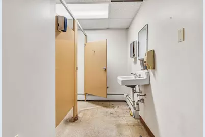 85 Park Street, Lewiston, ME 04240 - Photo 24