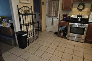 234 Knox St, Rumford, ME 04276 - Photo 2