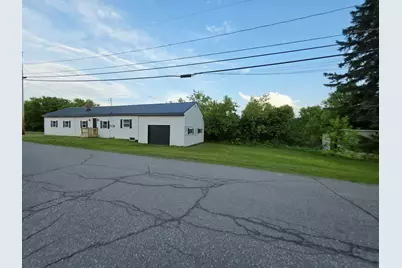 29 Exchange Street, Presque Isle, ME 04769 - Photo 2