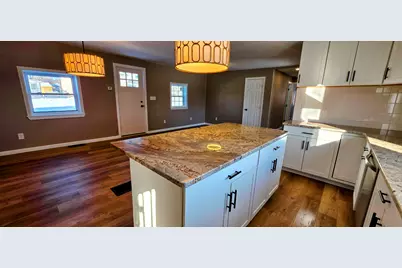 29 Exchange Street, Presque Isle, ME 04769 - Photo 16
