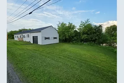 29 Exchange Street, Presque Isle, ME 04769 - Photo 4