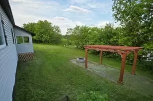 29 Exchange St, Presque Isle, ME 04769 - Photo 8