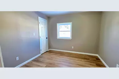 29 Exchange Street, Presque Isle, ME 04769 - Photo 26